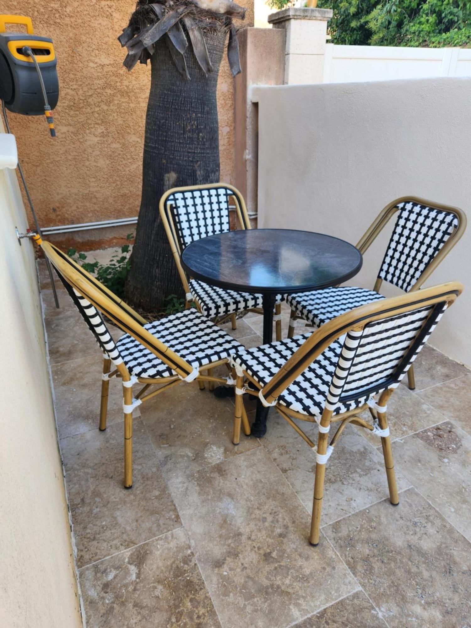 Maison "Cosy" Avec Parking Prive Et Climatisation Nimes Bagian luar foto